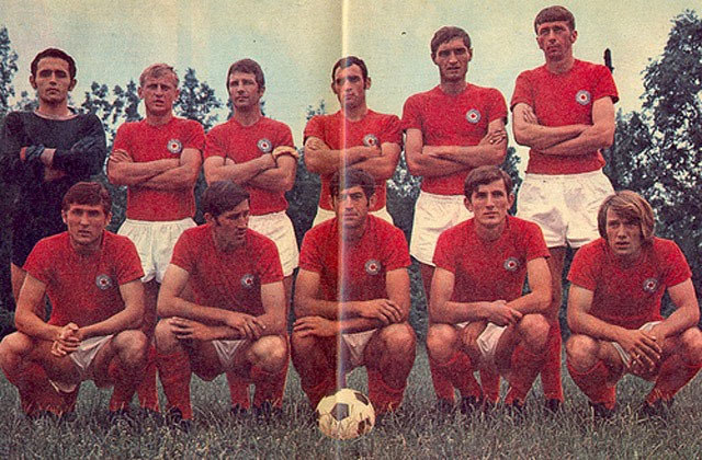 File:Fk radnicki kragujevac.gif - Wikipedia